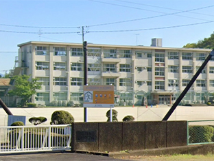 藍川中学校